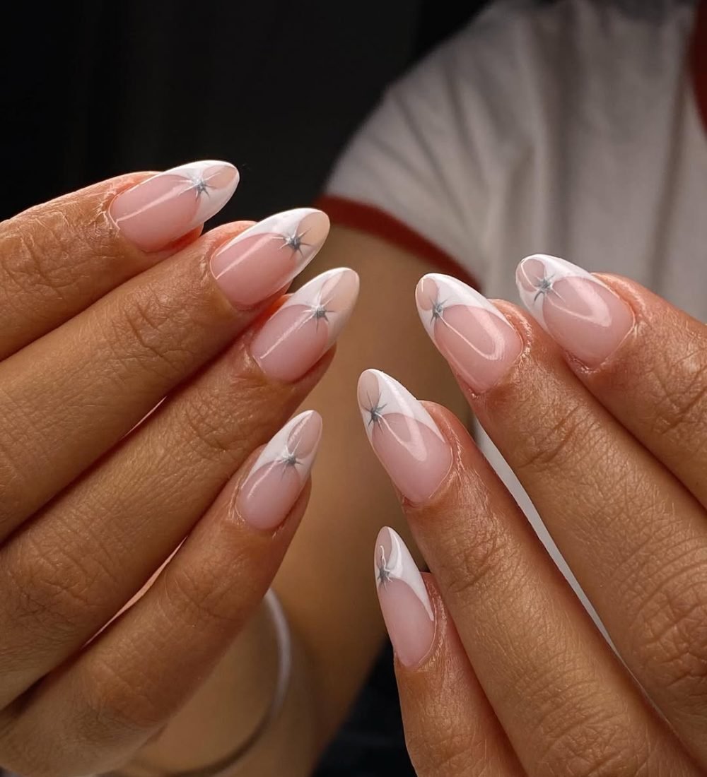 Feelzz like nails are my canvas✨& I’m d artist🧚_♀️#nail #nailtech #nails4today #nailsonfleek #v